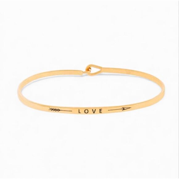 Owls Nest Jewelry Jewelry - New Womens Boutique Love Straight Arrow Brass Hook Bracelet in Gold